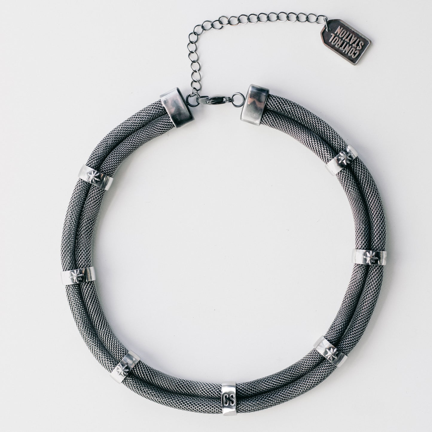 CS STATEMENT CHOKER - VINTAGE SILVER